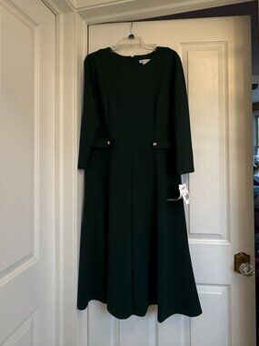 NWT London Times Long Sleeved Dress Size 16